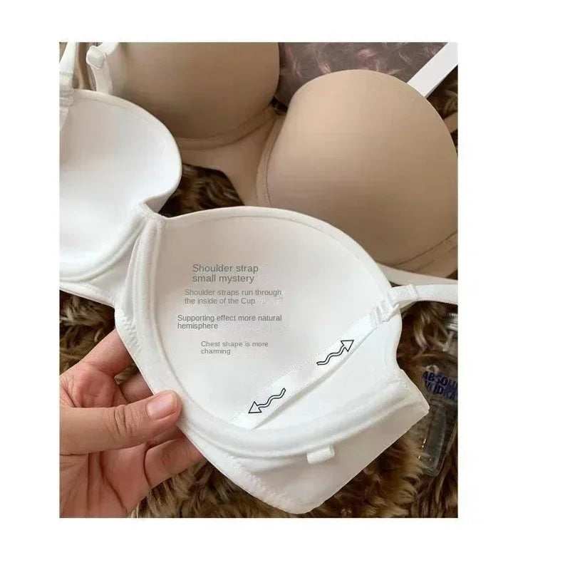 Push-Up Bra